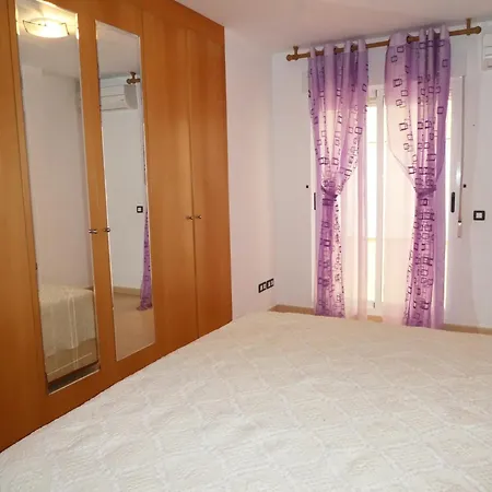 아파트 Centro Llandels 3000 *